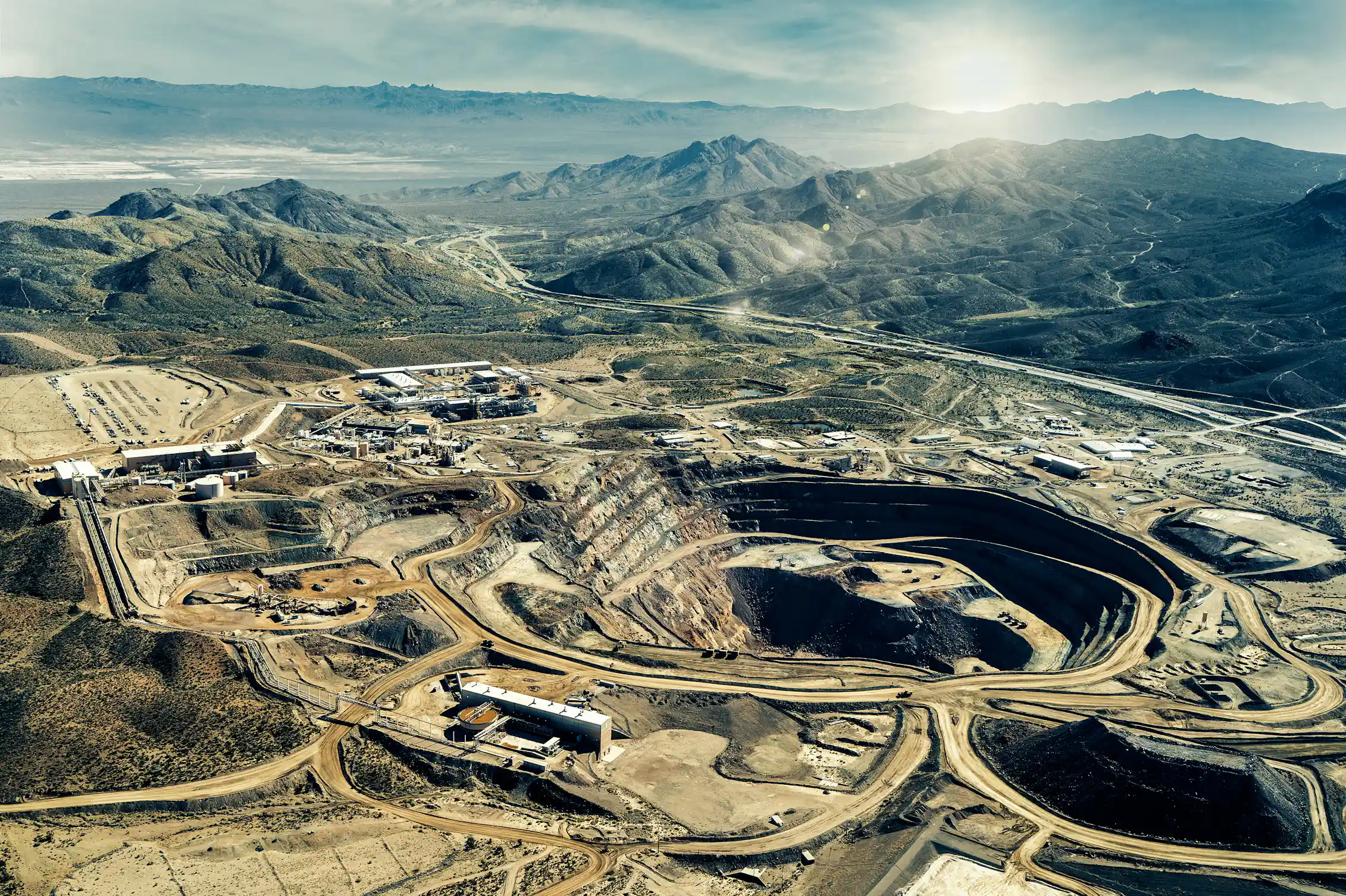 A sprawling mine in the desert mountains