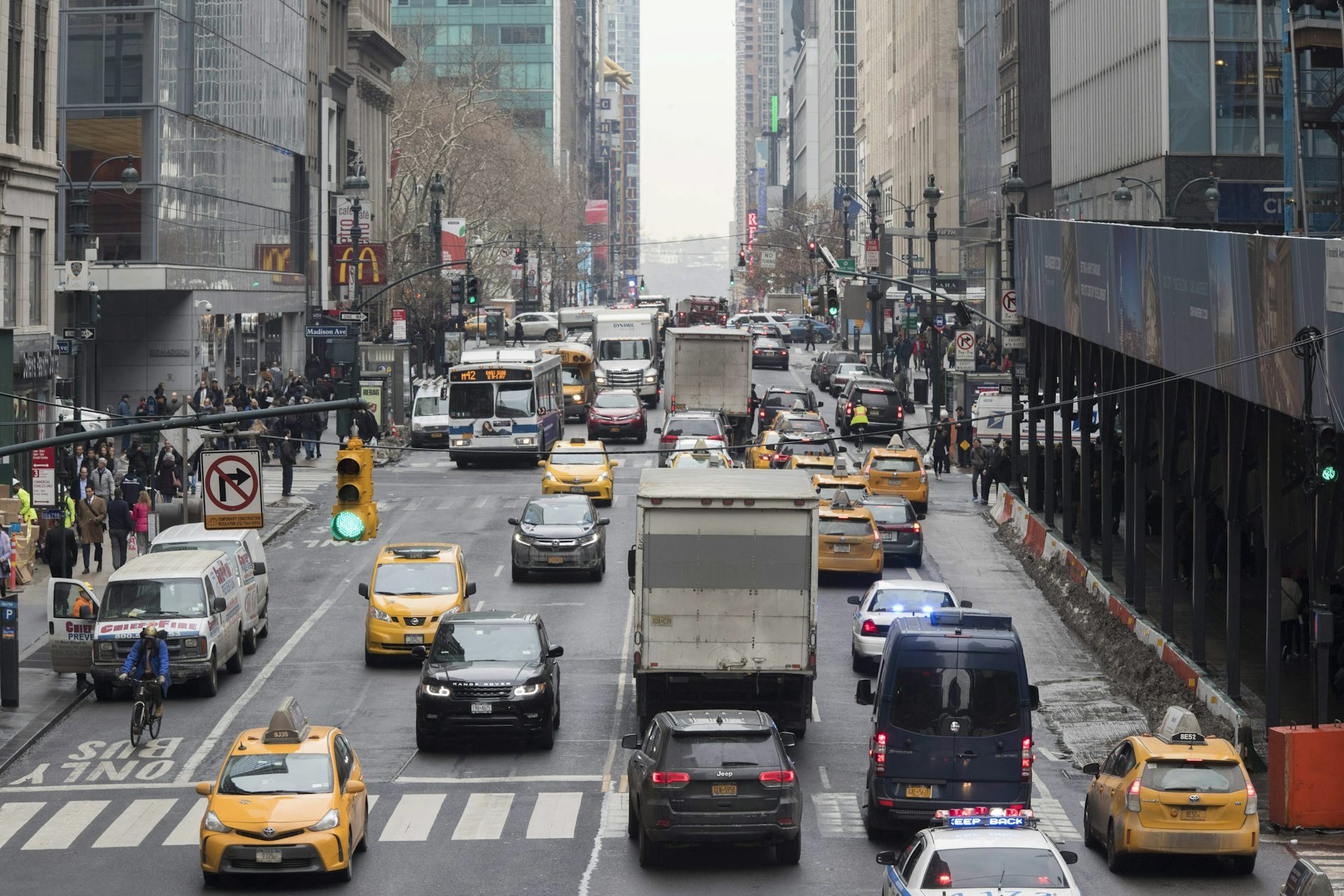 Quand les transports divisent la ville : regard sur les controverses ...