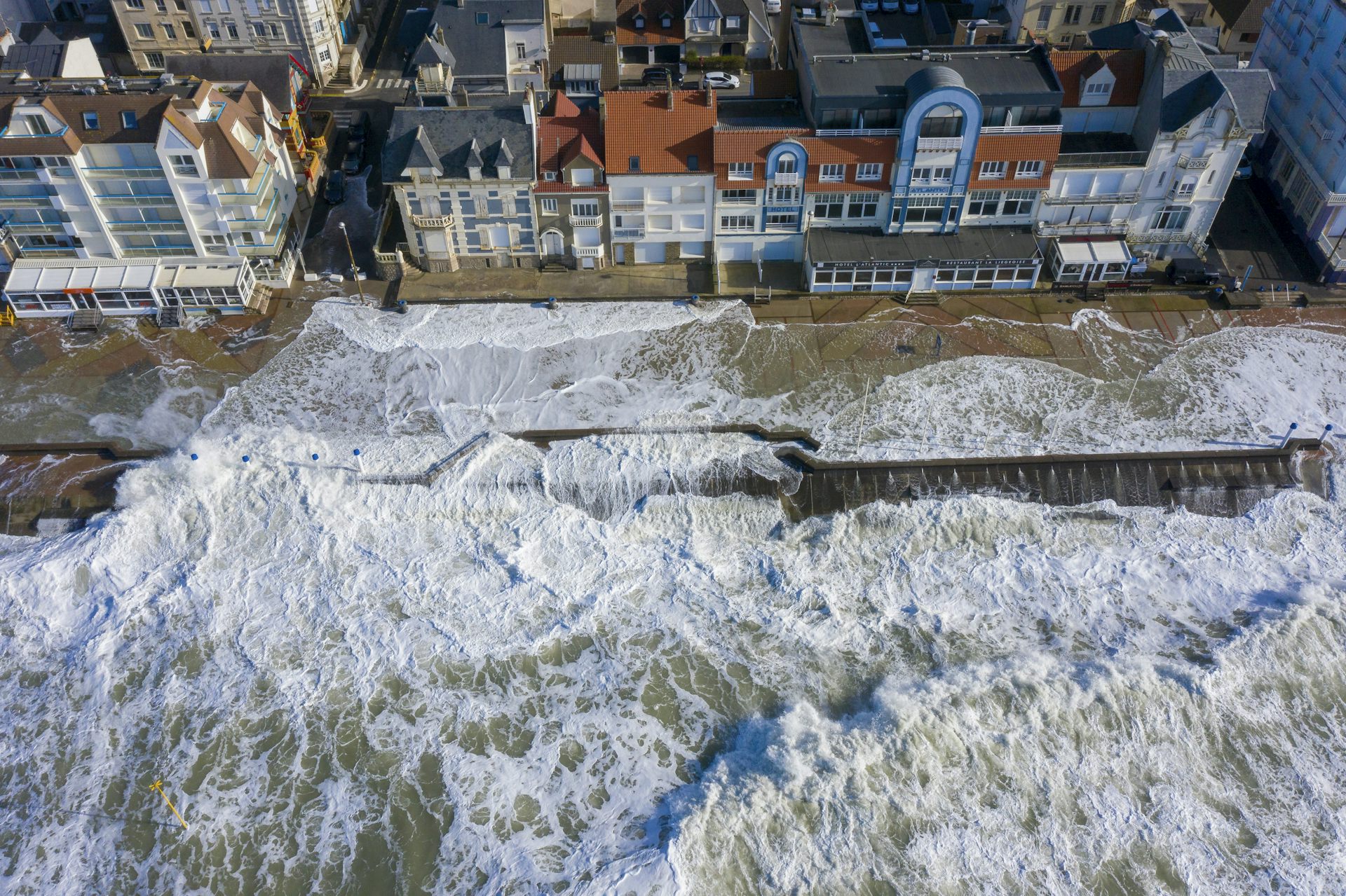Cities across the world are sinking because of groundwater depletion. But the process can be reversed