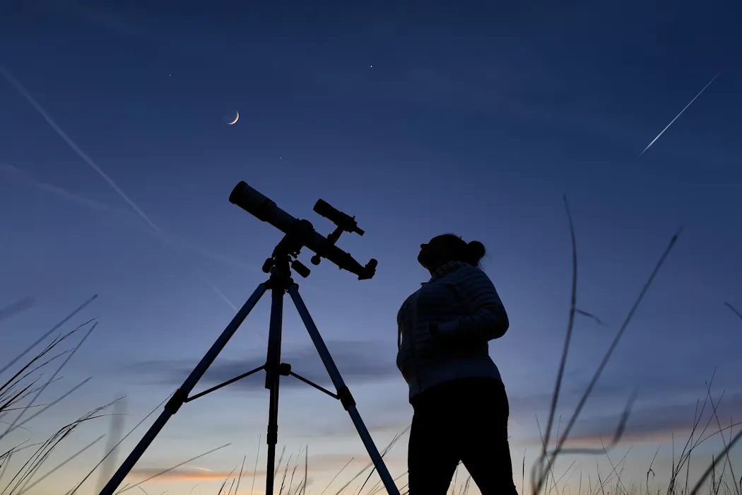 Get into stargazing this autumn - a beginner’s guide