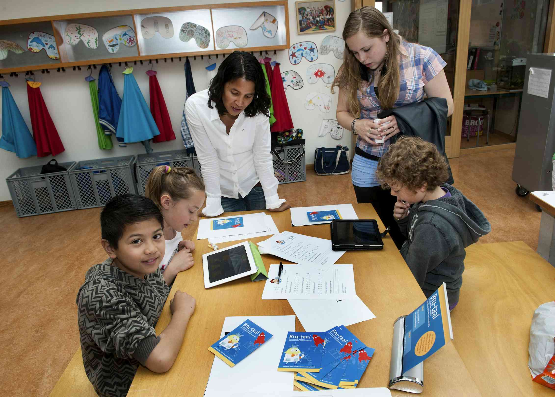 Do mobile devices in the classroom really improve learning outcomes?