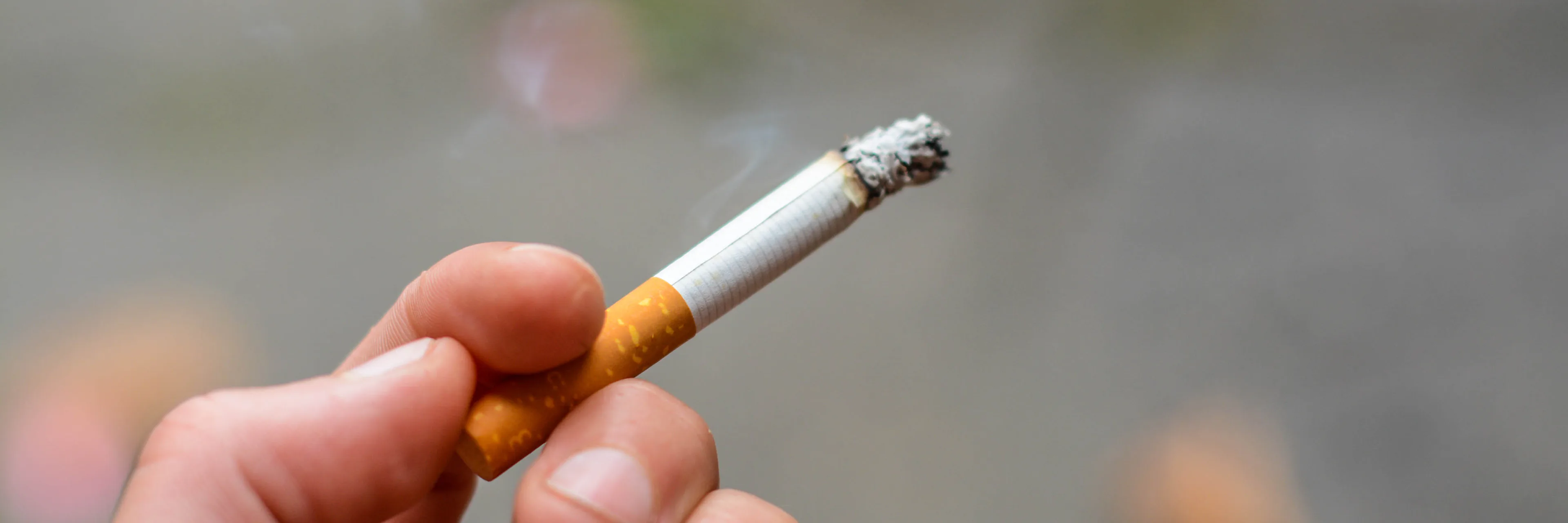 Study Offers Clue to Smokers’ Lower Parkinson’s Risk
