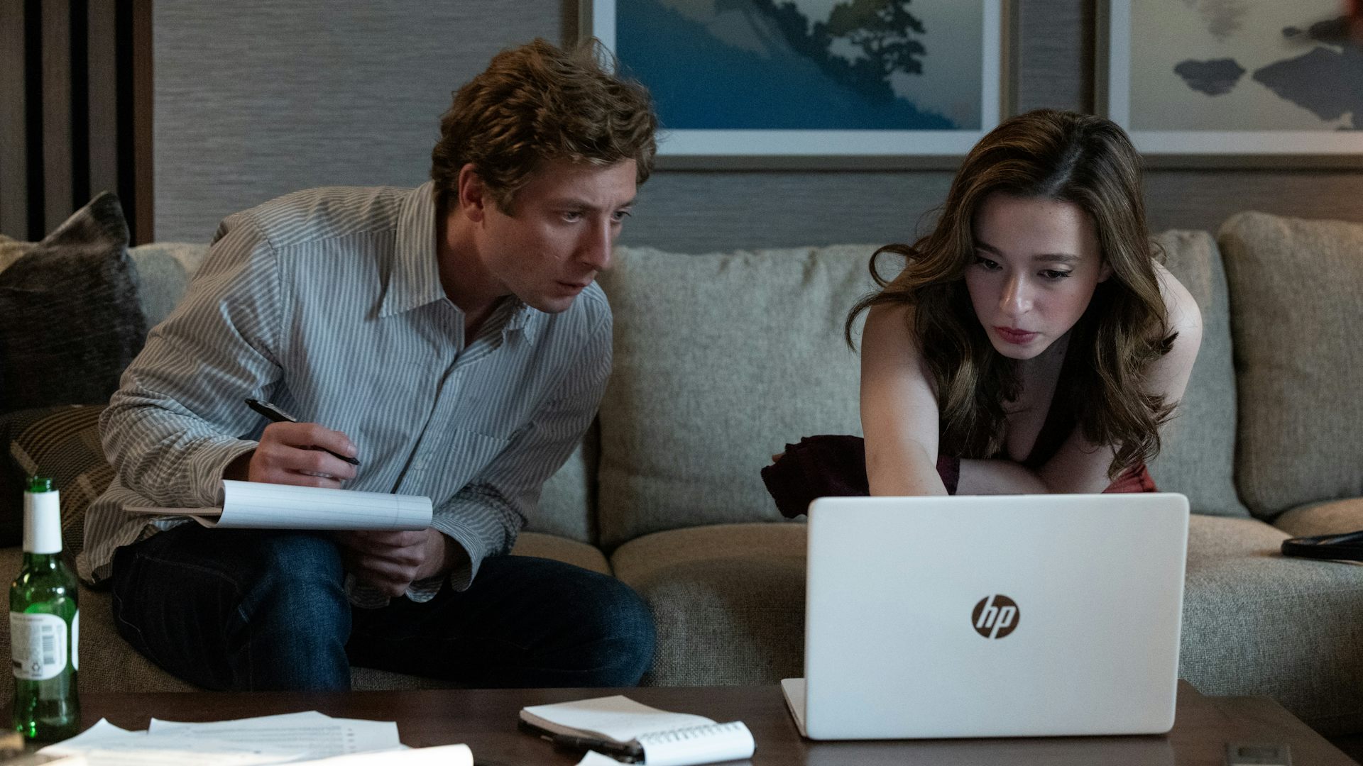 Jeremy Strong as Wall Street journalist Jeff Horwitz and Mikey Madison as whistleblower Frances Haugen.