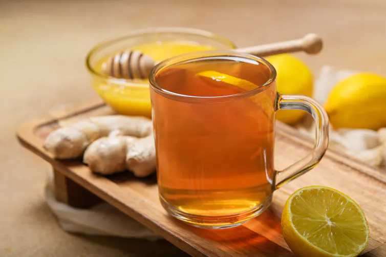 tea with honey, lemon and ginger root