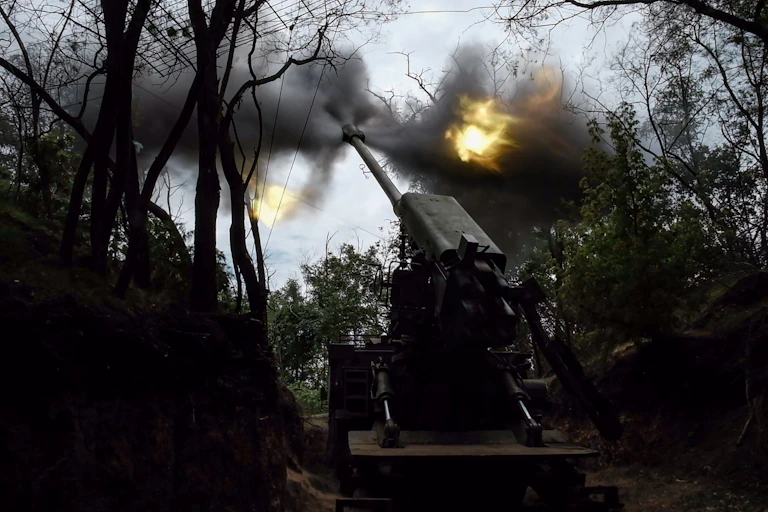 Ukrainian artillery in action on the Donetsk frontline, July 2026.