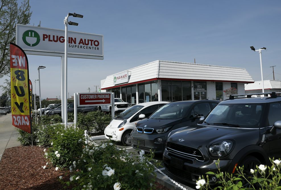 theconversation.com - John Paul Helveston - Americans want electric cars - they just can't find them