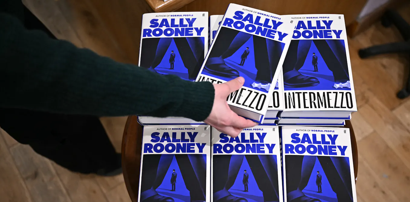 Los libros de Sally Rooney se retiran de la venta en el Reino Unido debido a su apoyo a Palestine Action - The Conversation
