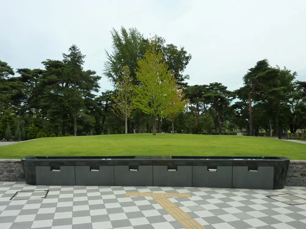 Extravagent Funeral Japan’s expensive funerals and declining birth rates are transforming ...