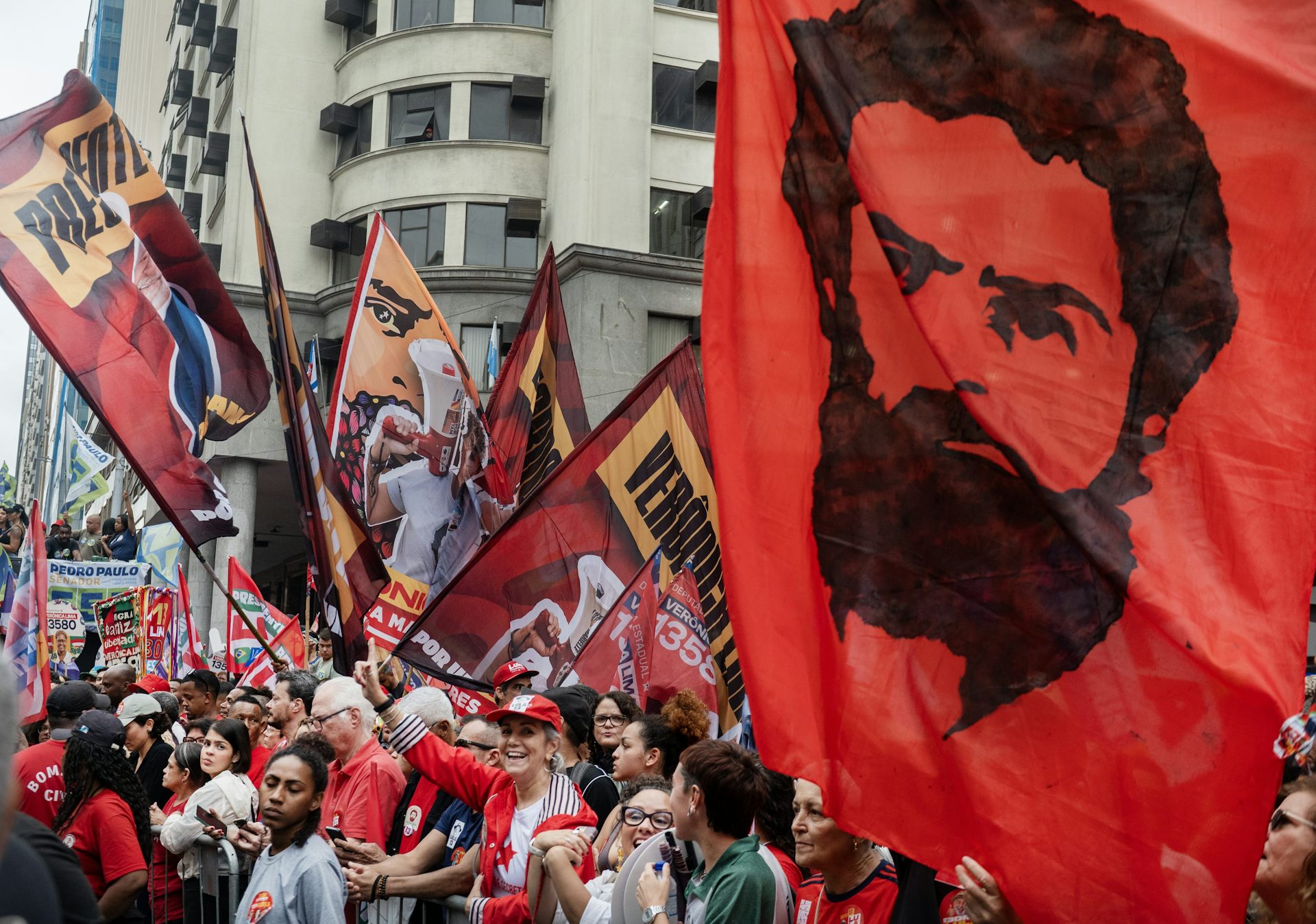 Brazil: Lula’s presidential win puts the brakes on the rise of the far right in Latin America