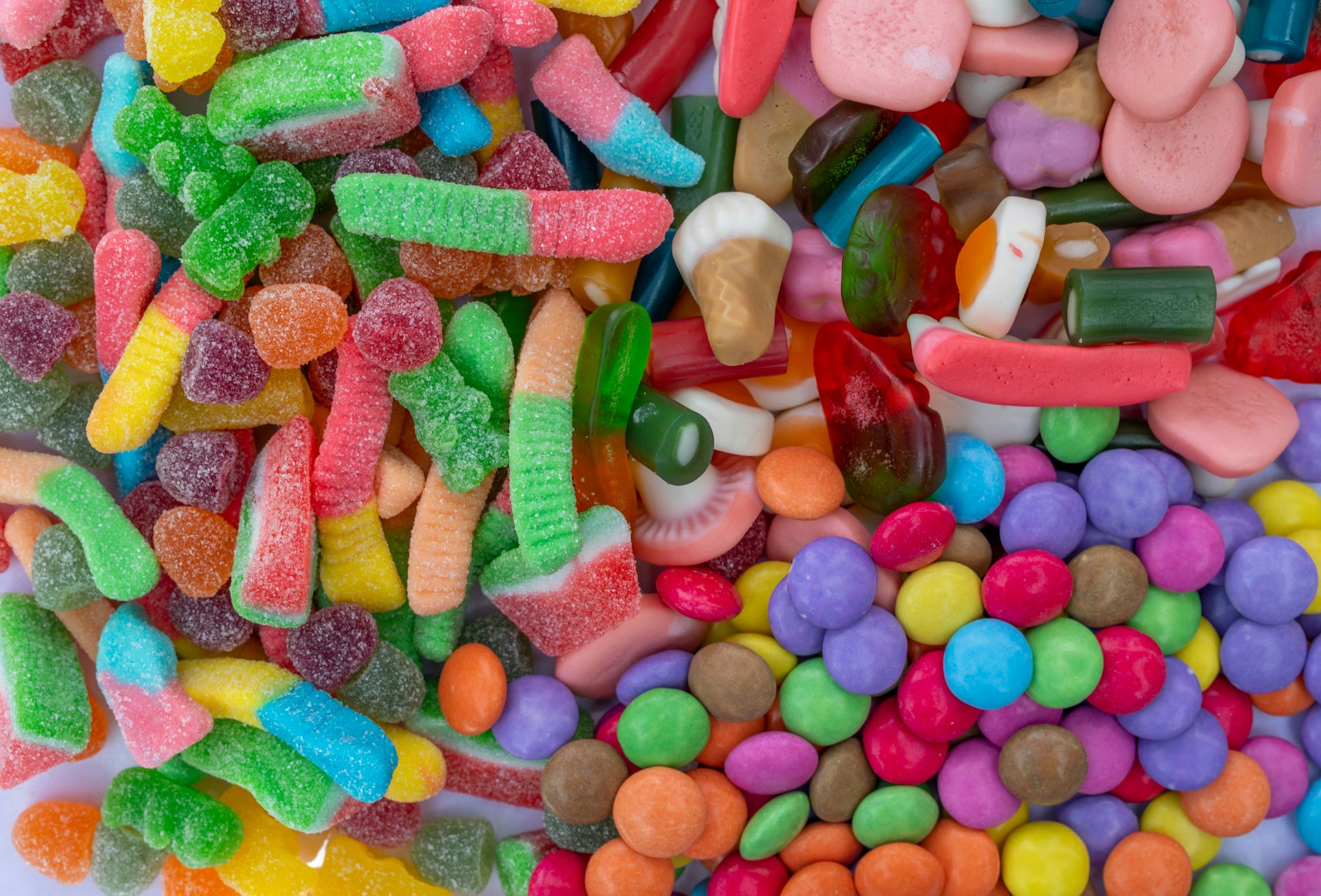 Halloween is typically a massive lolly fest for kids – but it doesn’t have to be