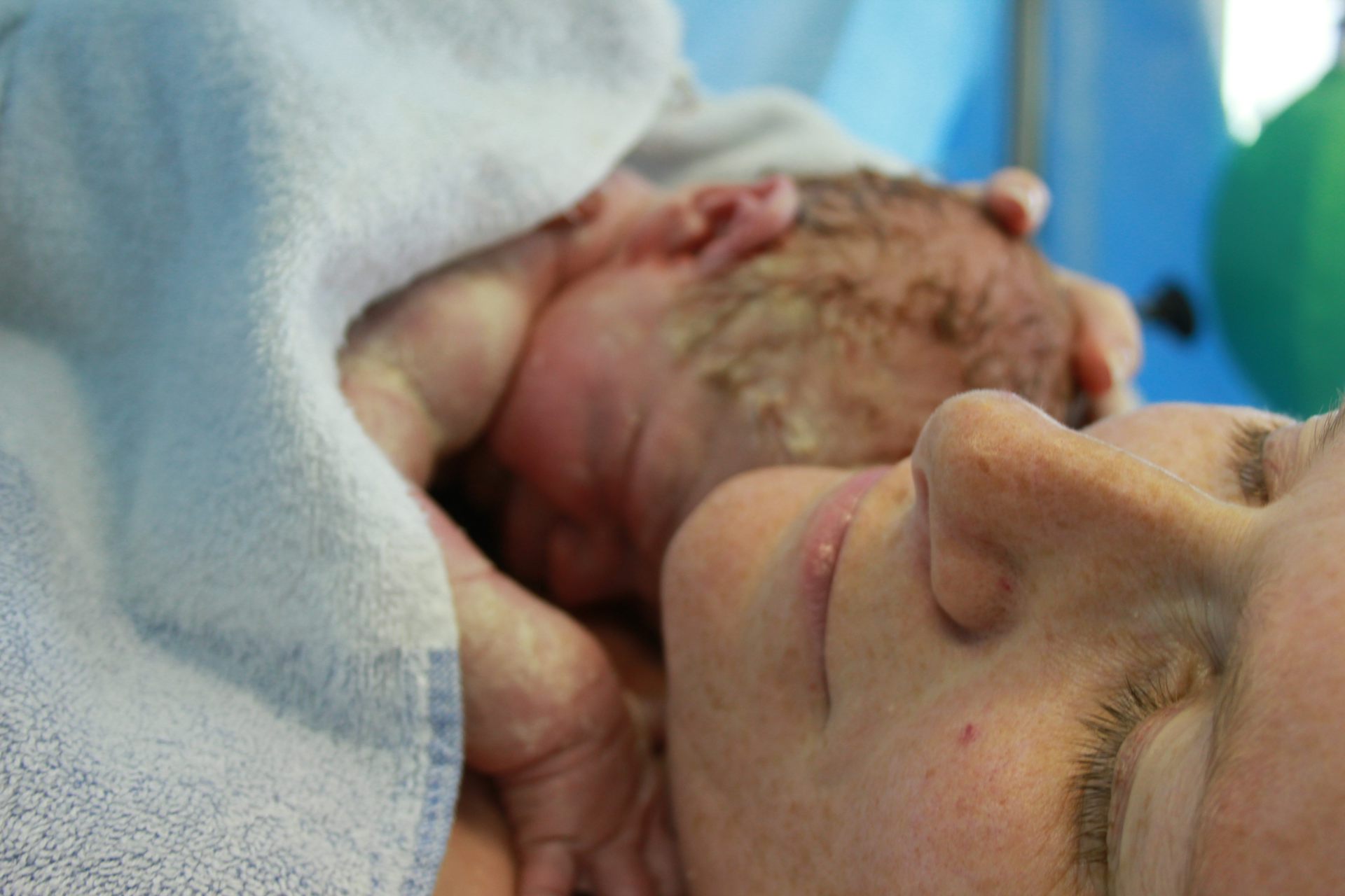 How Is The Placenta Removed After Birth