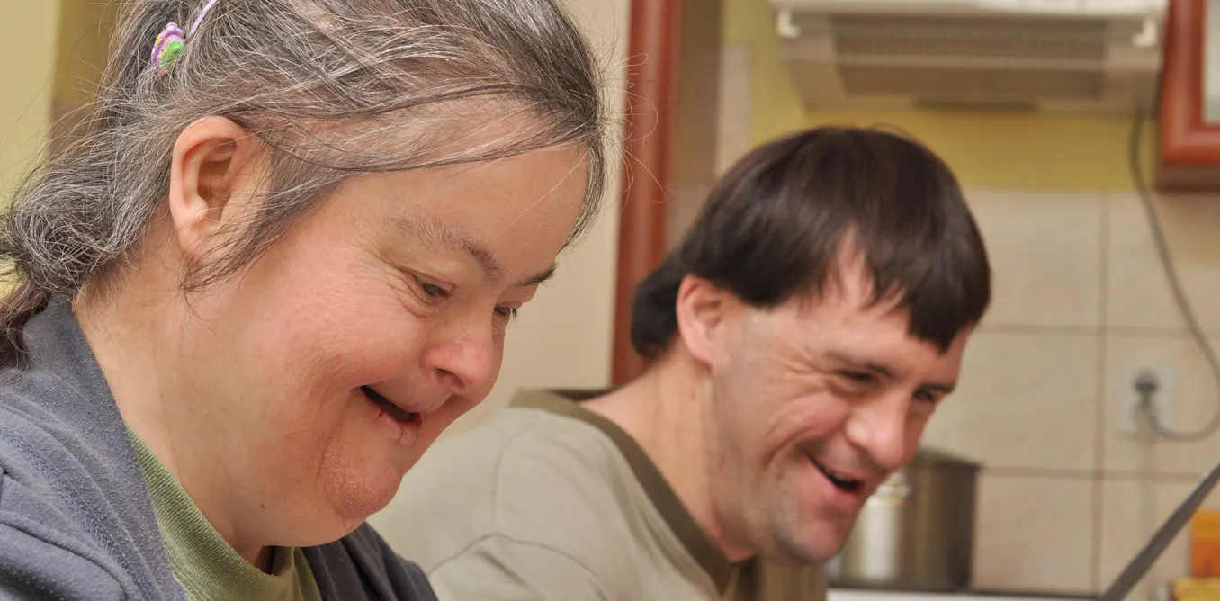 Sindrome De Down Y Alzheimer Studying Down syndrome might help us understand Alzheimer's disease better