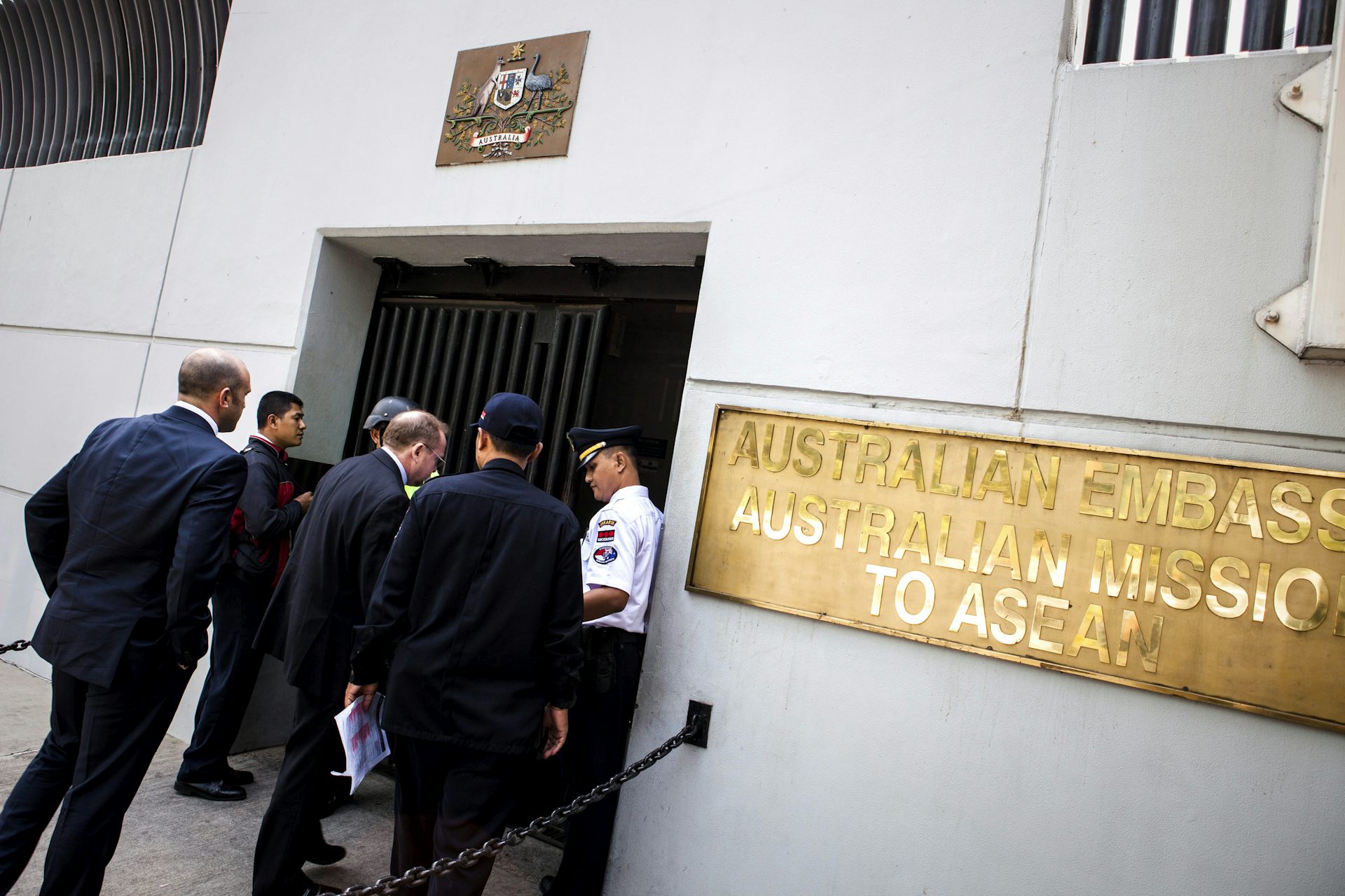 Australia should send ambassador back to Indonesia immediately