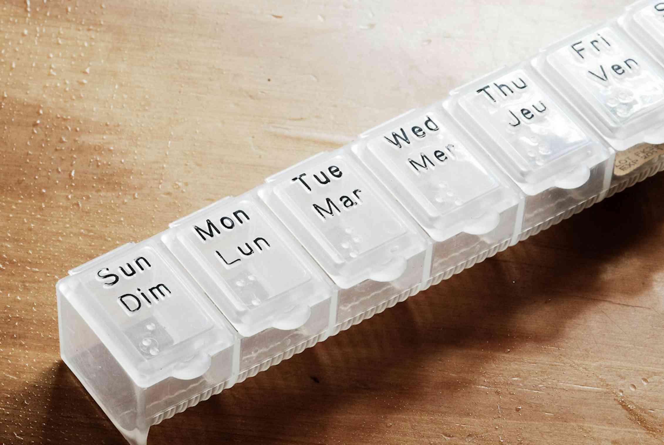 Anavar Transformation:  Risks Vs. Rewards (Detailed Analysis) - 0caltl1