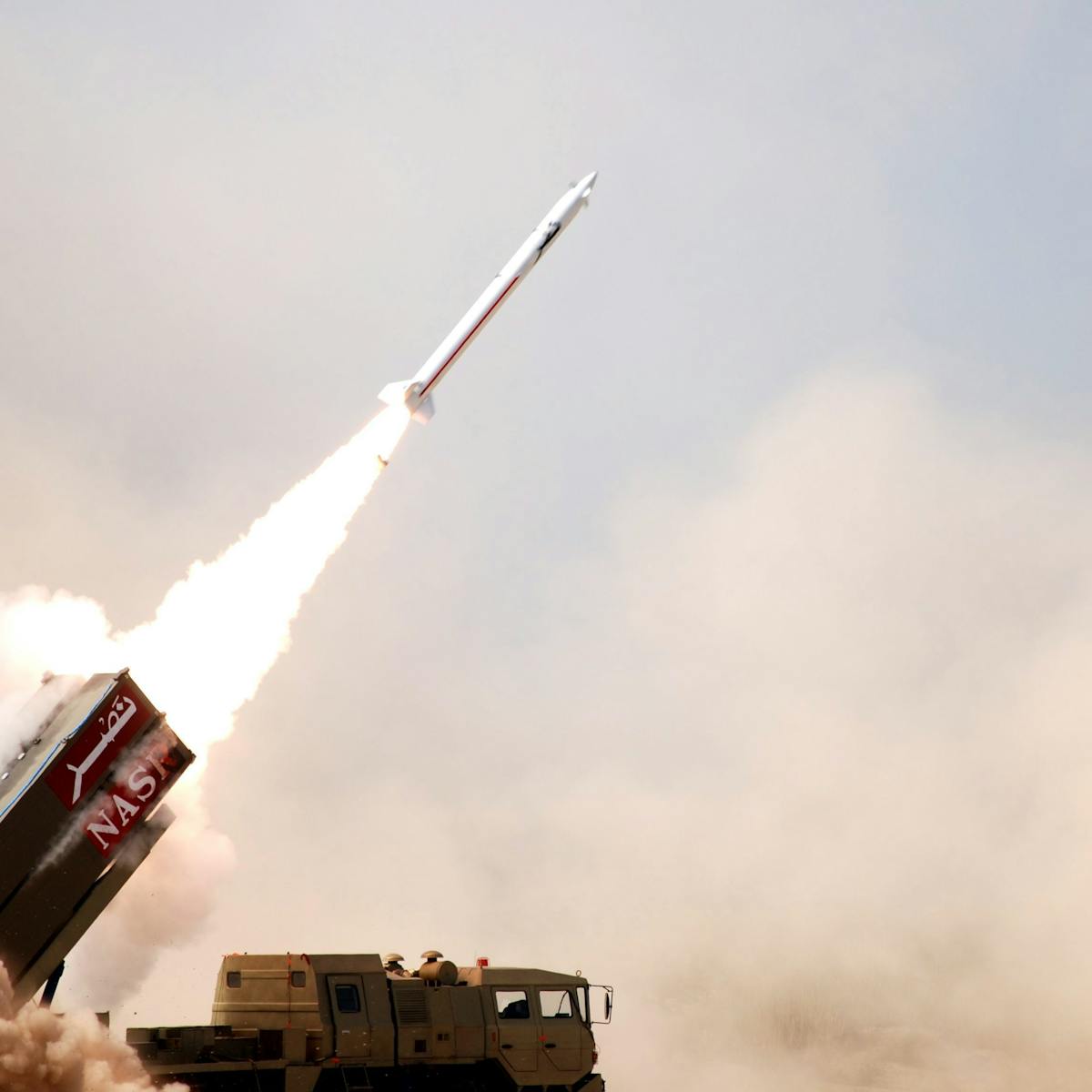 Power And Peace How Nations Can Go Nuclear Without Weapons