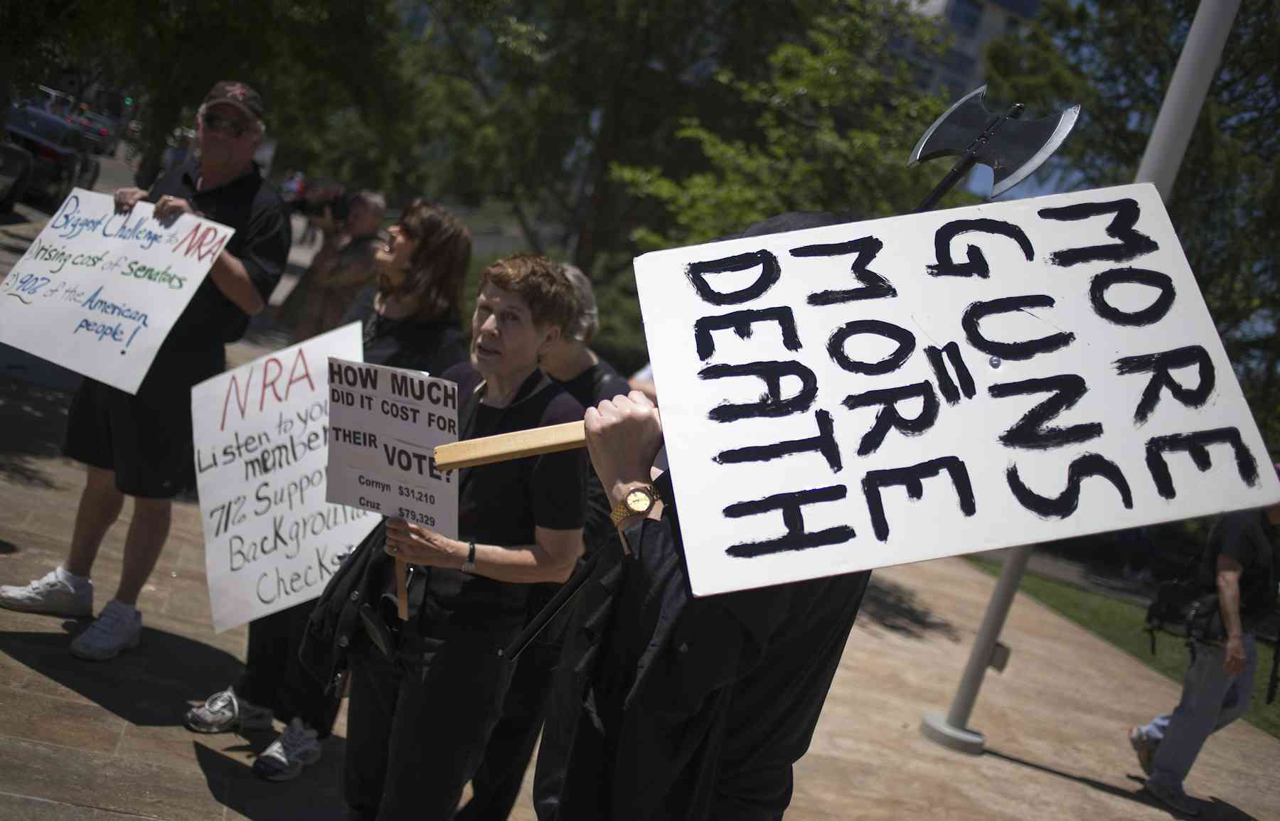 How US gun control compares to the rest of the world