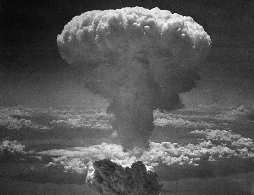 Ядерный взрыв став. Нагасаки ядерный взрыв. Атомный взрыв в Хиросиме. Хиросима Нагасаки ядерный взрыв.