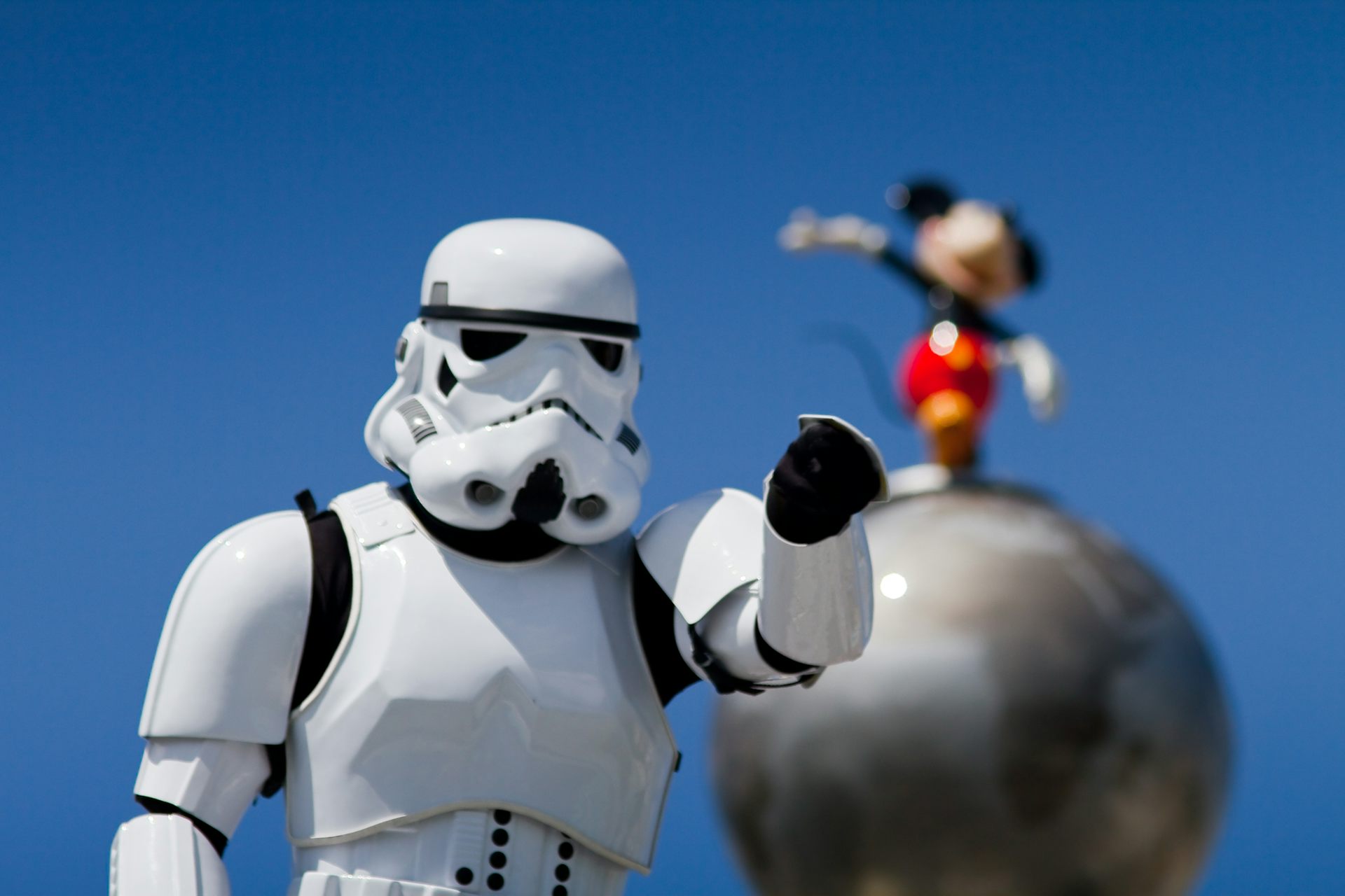 stores that sell star wars stuff