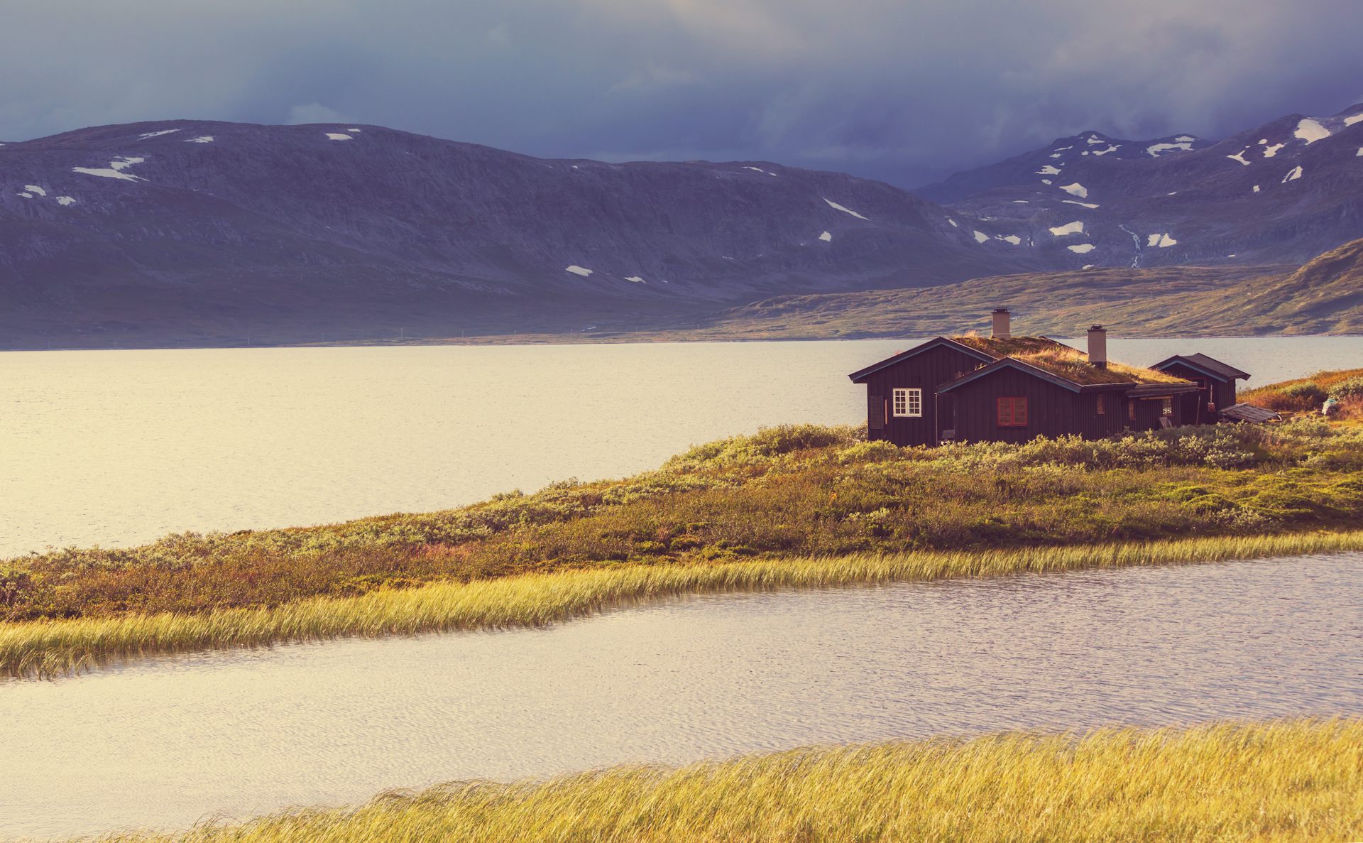 Family Hut Sharing How Norway Avoids Cabin Fever