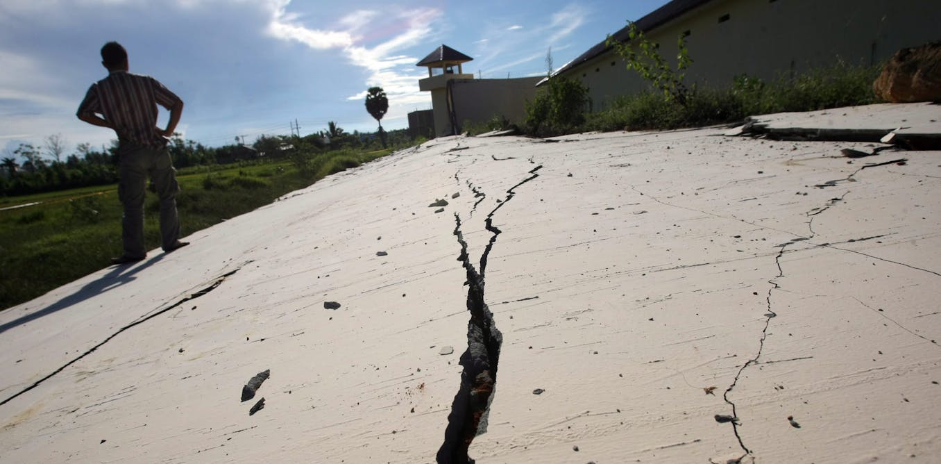 Землетрясения 2012 год
