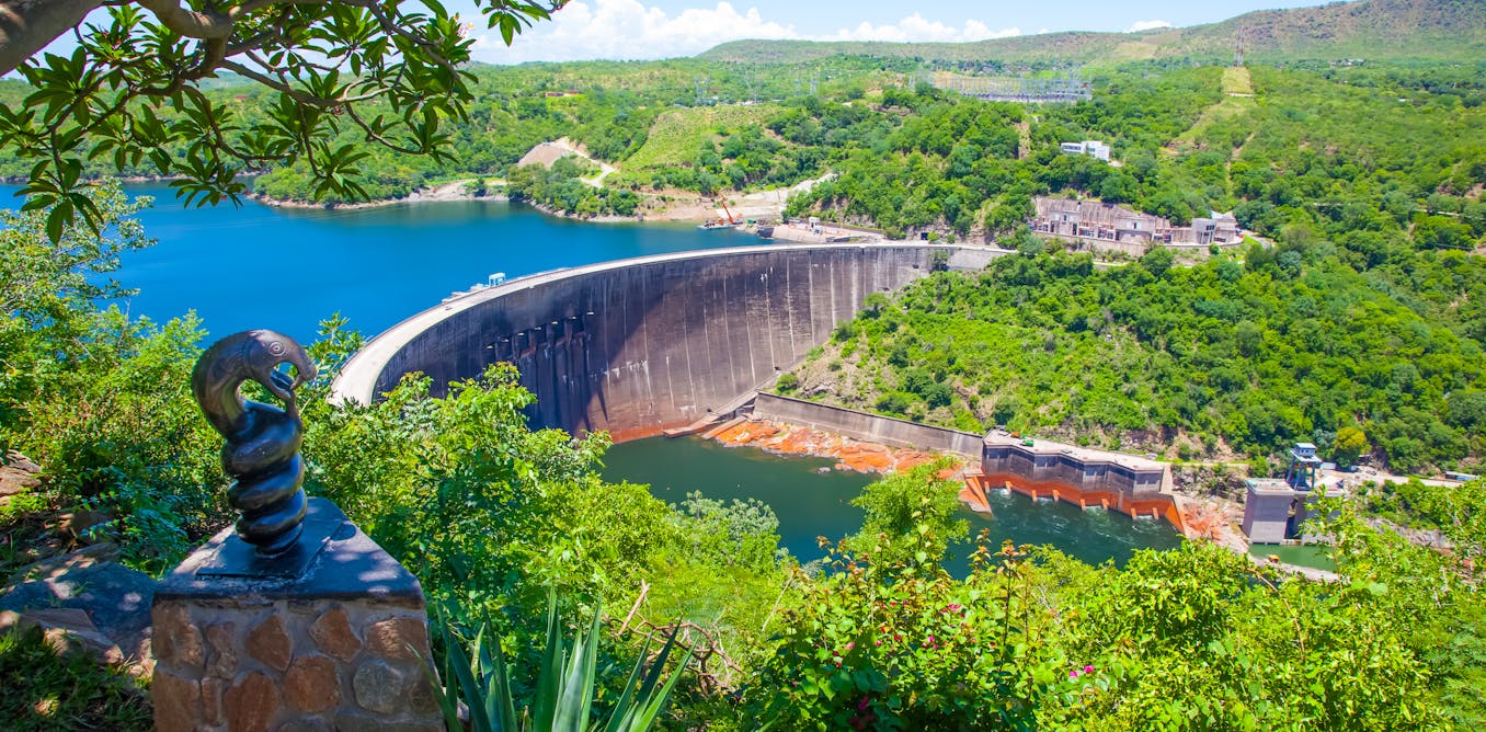 Кариба ГЭС Зимбабве. Озеро Кариба Зимбабве. Озеро Кариба Замбия. Водохранилище Кариба. Озеро карибских островов