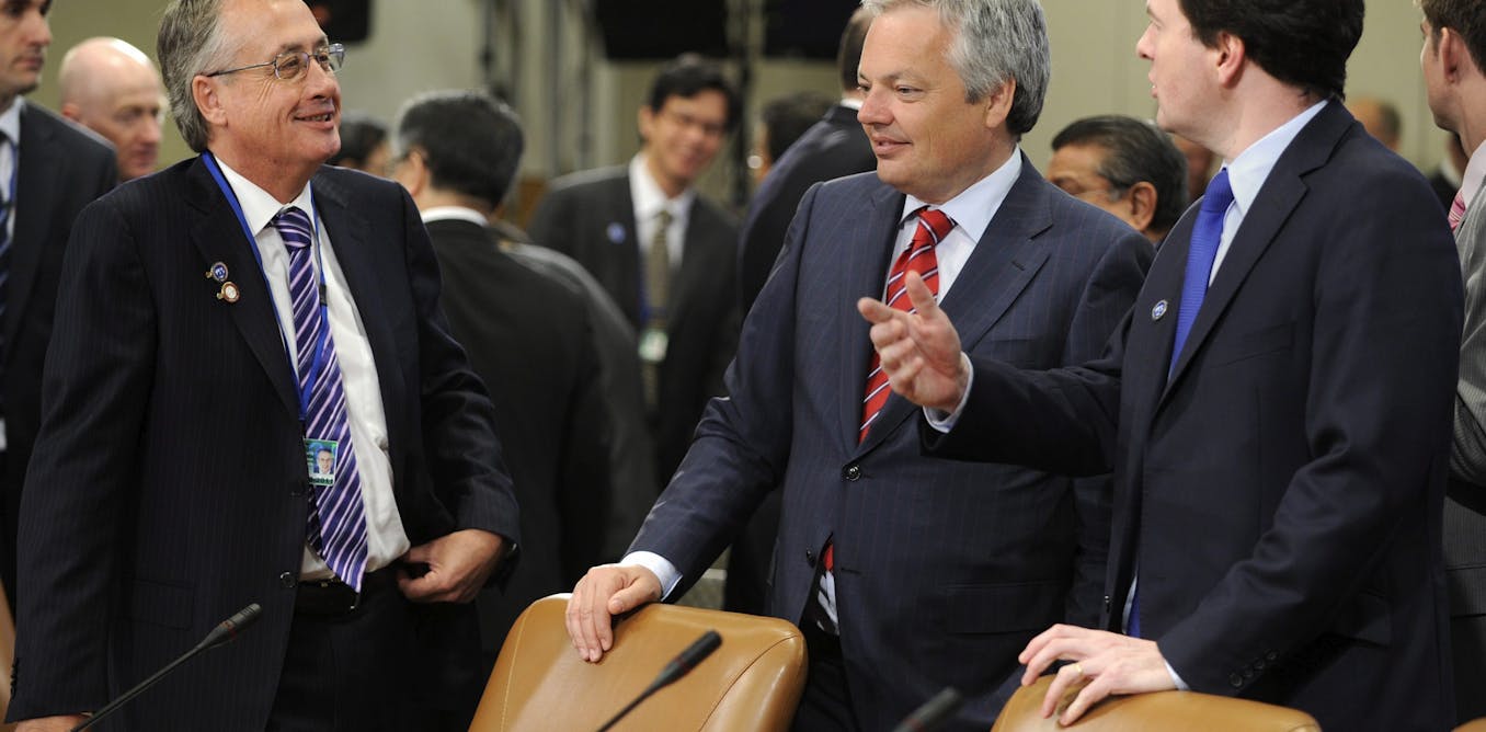 Why Wayne Swan is the envy of the world right now