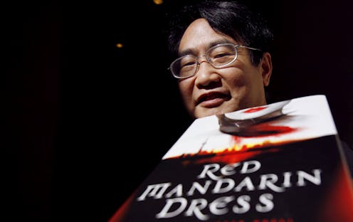 Ask Expert Unraveling Clues >> Qiu Xiaolong S Detective Chen Novels Give Clues To Unravel The Ask Expert Unraveling Clues >> Qiu Xiaolong S Detective Chen Novels Give Clues To Unravel The