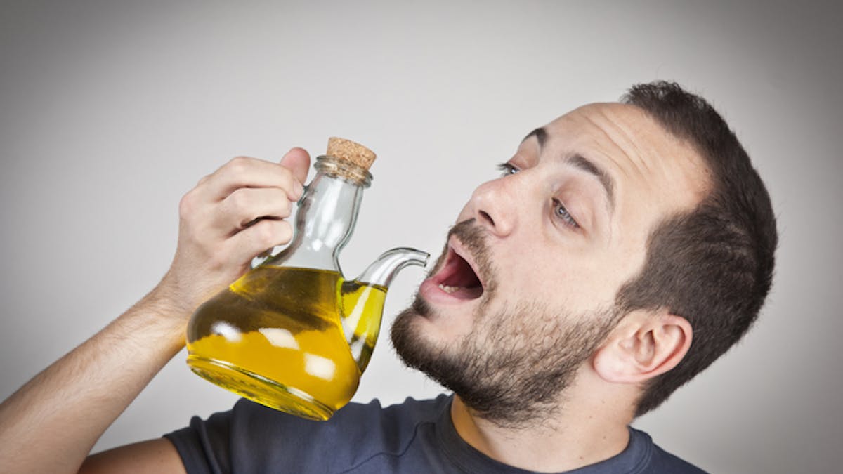 Boire Un Verre D Huile Par Jour Le Secret Mediterraneen D Une Longue Vie Boire Un Verre D Huile Par Jour Le Secret Mediterraneen D Une Longue Vie